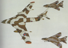 A No 55 Sqn Victor K2 refuelling Lightnings